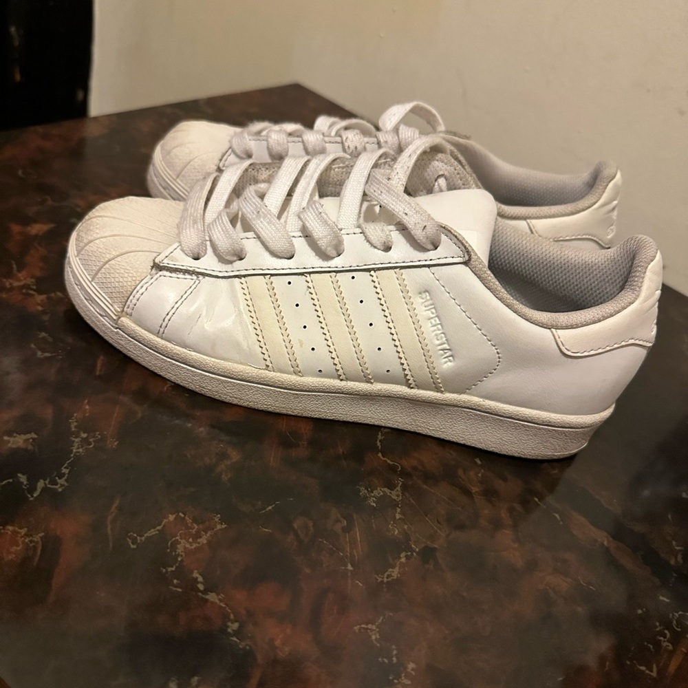 Adidas selltoe